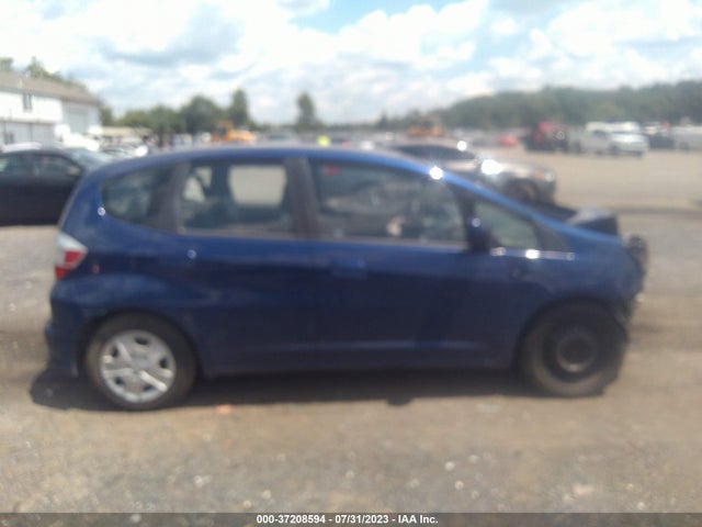 2013 HONDA FIT VIN: JHMGE8H36DC003369