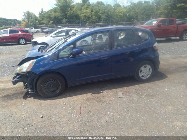 2013 HONDA FIT VIN: JHMGE8H36DC003369