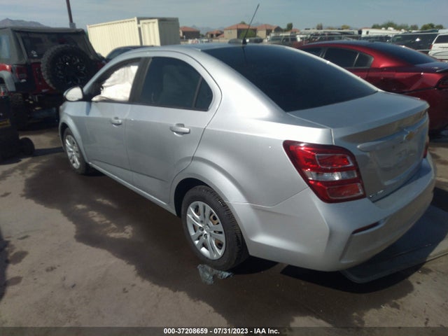 Chevrolet SONIC LS 2017 1G1JB5SH9H4158591 Image 3