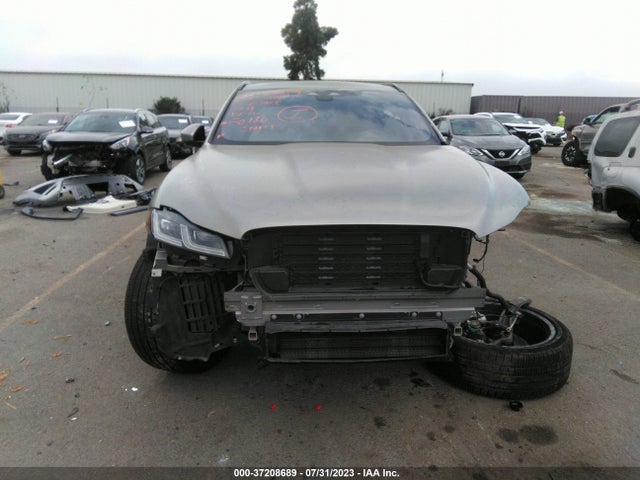SADCT2FU7MA687993 Jaguar F-pace R-dynamic S