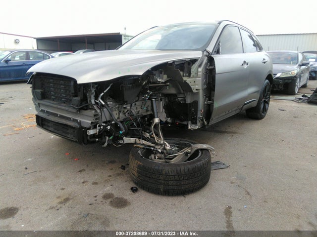 SADCT2FU7MA687993 Jaguar F-pace R-dynamic S