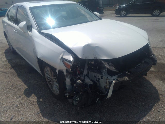 JTHBK1GG5F2155599 Lexus ES 350