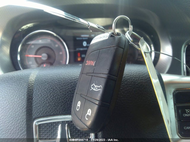 2013 DODGE CHARGER SE VIN: 2C3CDXBG5DH702020