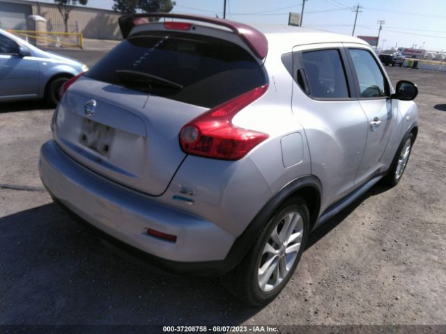 JN8AF5MR7ET358201 Nissan Juke Sv