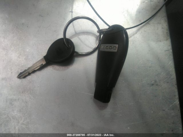 1C3CDFAA1GD728333 Dodge DART SE