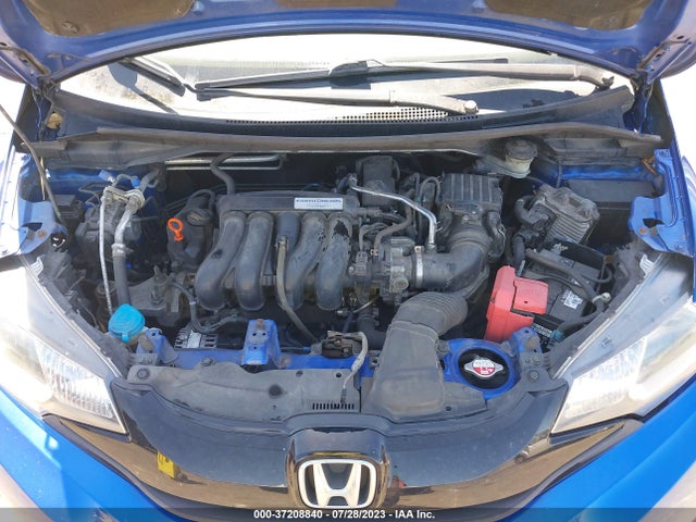 Honda FIT LX 2015 3HGGK5G55FM743865 Image 16