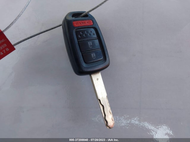 Honda FIT LX 2015 3HGGK5G55FM743865 Image 3