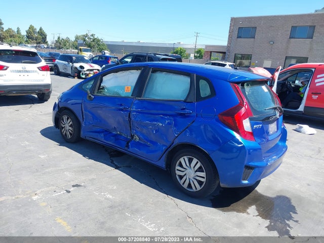 Honda FIT LX 2015 3HGGK5G55FM743865 Image 9