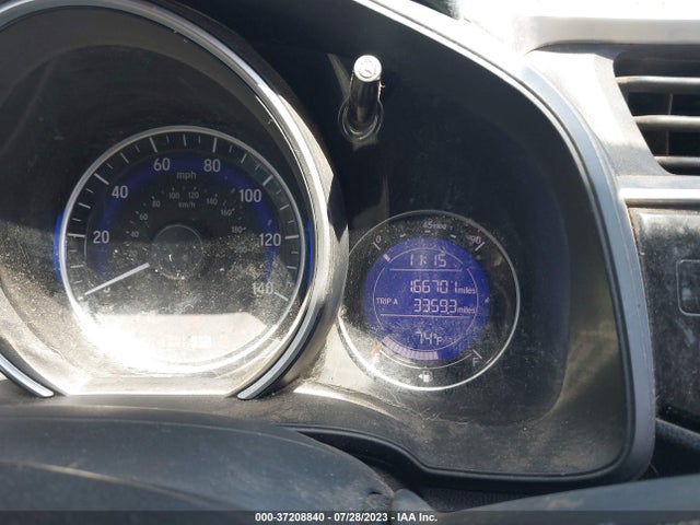 Honda FIT LX 2015 3HGGK5G55FM743865 Image 13