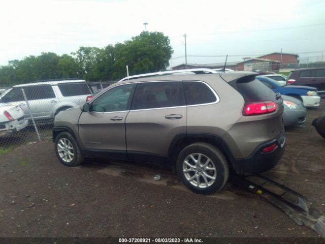 1C4PJLCB0HW604182 Jeep Cherokee Latitude