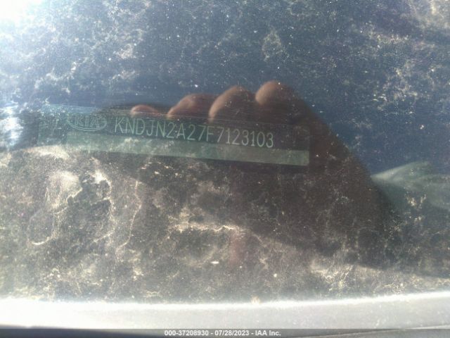 KNDJN2A27F7123103 KIA Soul Base