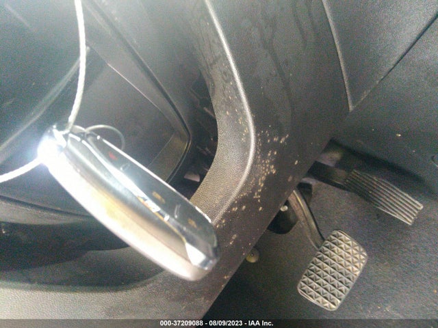 Chevrolet EQUINOX LT 2020 2GNAXUEV4L6103095 Image 11