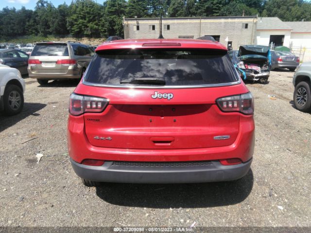 3C4NJDBB1KT813927 Jeep Compass Latitude