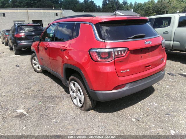 3C4NJDBB1KT813927 Jeep Compass Latitude