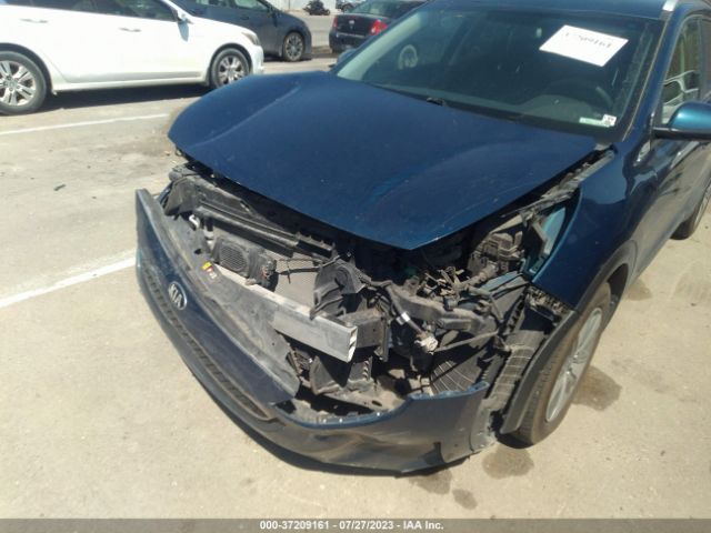 KNDCB3LC3K5241300 KIA NIRO LX