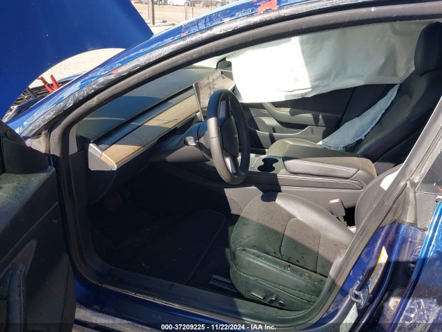 2021 TESLA MODEL 3 5YJ3E1EB4MF875846 Photo 4