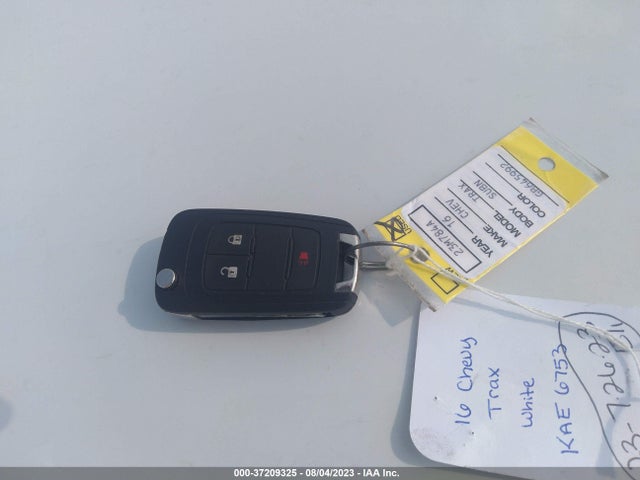 Chevrolet TRAX LS 2016 KL7CJKSB2GB645992 Image 11