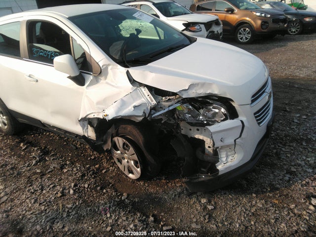 Chevrolet TRAX LS 2016 KL7CJKSB2GB645992 Image 6