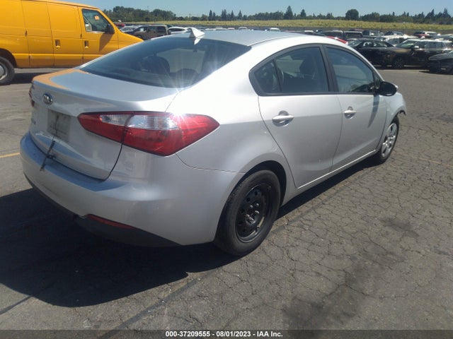 KIA FORTE LX 2015 KNAFX4A64F5378931 Image 4