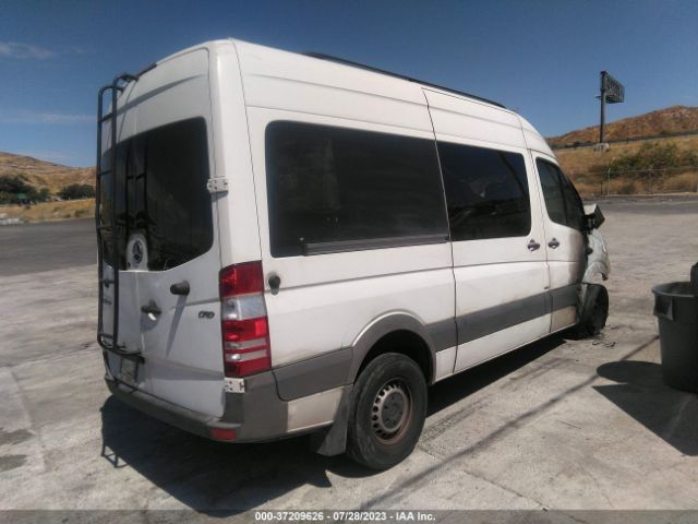 WD3PE7DC8E5903224 Mercedes-Benz SPRINTER CARGO VANS