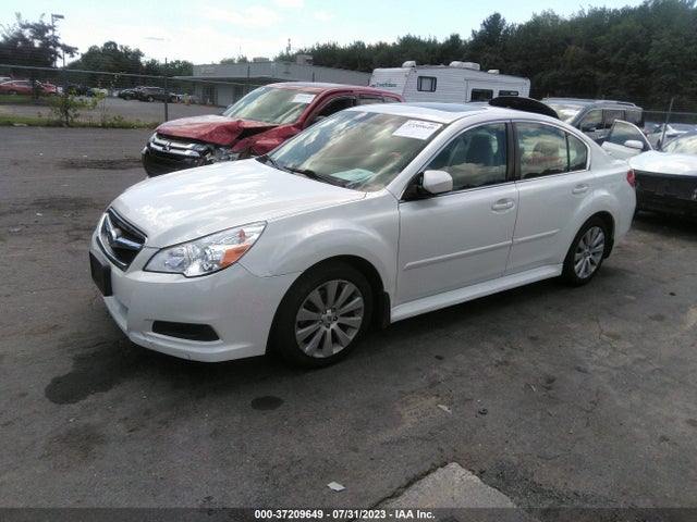 2011 SUBARU LEGACY 2.5I LTD PWR MOON VIN: 4S3BMBK65B3263483