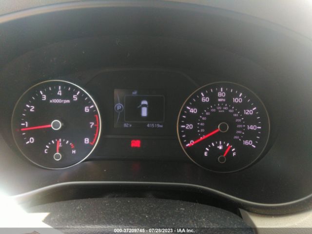 KNDPM3AC8J7325873 KIA Sportage Lx