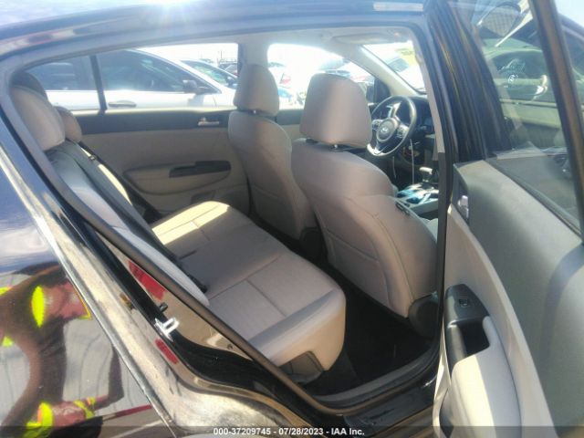 KNDPM3AC8J7325873 KIA Sportage Lx