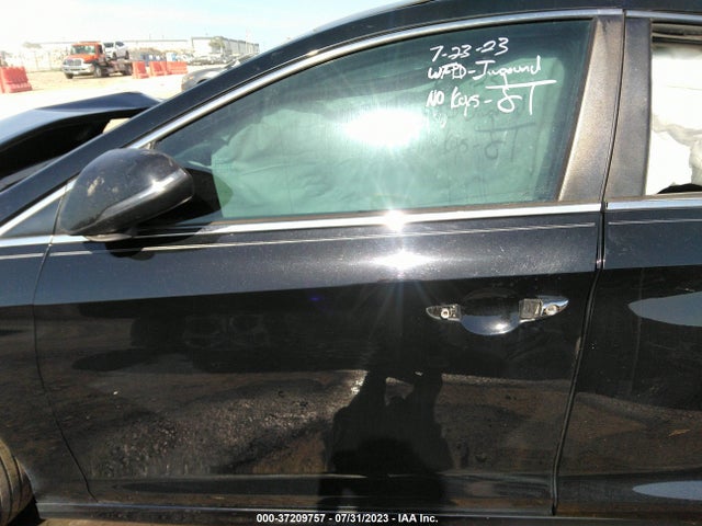 2018 HYUNDAI SONATA SEL VIN: 5NPE34AF2JH636253