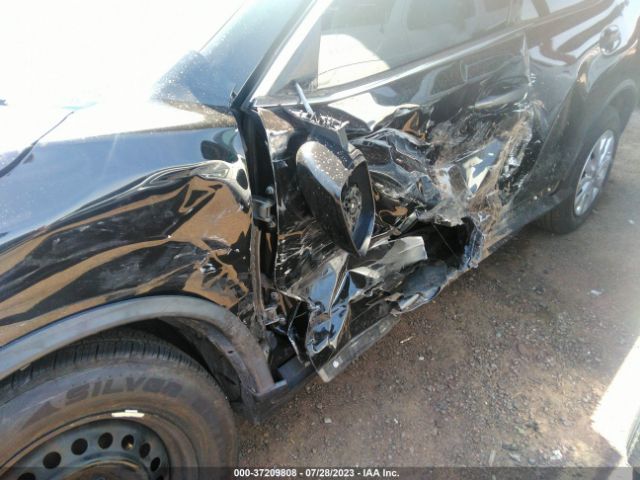 Nissan ROGUE S 2017 KNMAT2MV0HP559869 Image 11