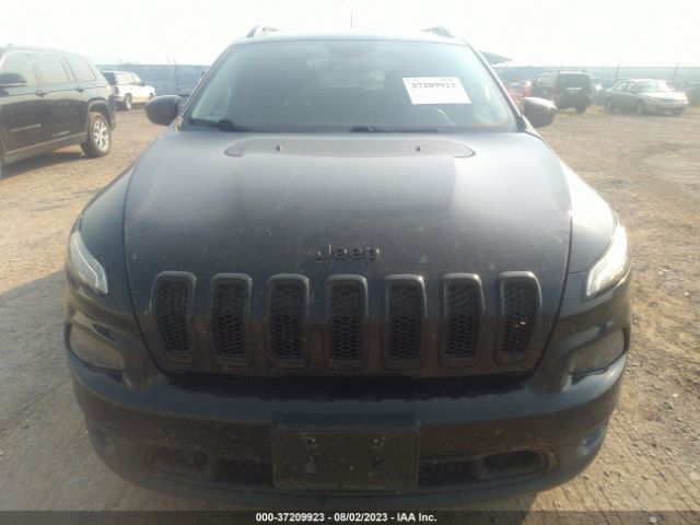 1C4PJMCS4GW134792 Jeep Cherokee Altitude