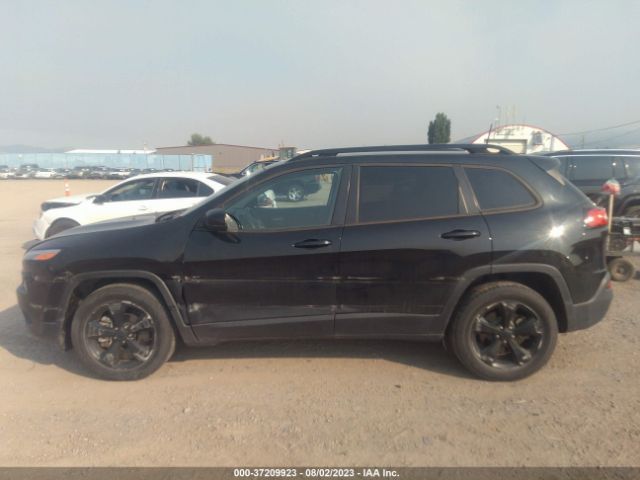 1C4PJMCS4GW134792 Jeep Cherokee Altitude