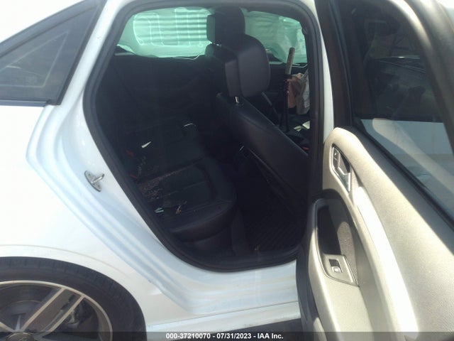 WAUB8GFF5G1057690 Audi A3 2.0t Premium