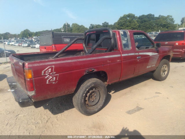1995 NISSAN TRUCK KING CAB SE/KING CAB XE VIN: 1N6HD16Y4SC387127