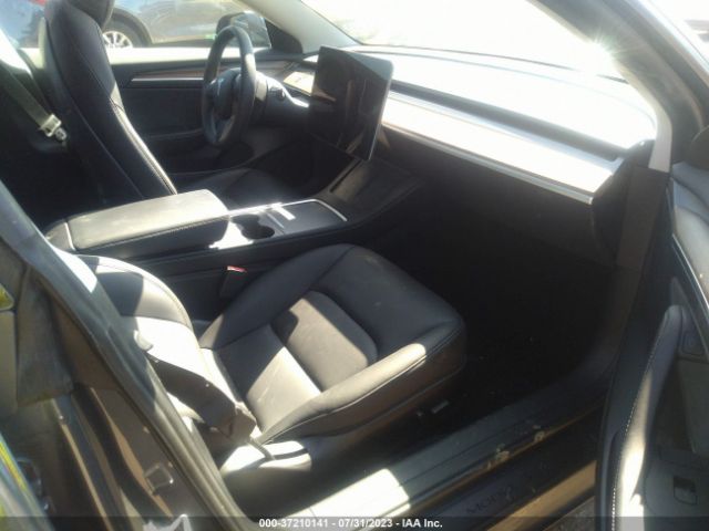 5YJ3E1EA5PF411086 Tesla MODEL 3