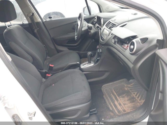 Chevrolet TRAX LS 2016 3GNCJKSB6GL227458 Image 5