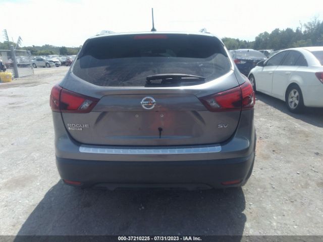 JN1BJ1CP6JW185130 Nissan Rogue Sport Sv