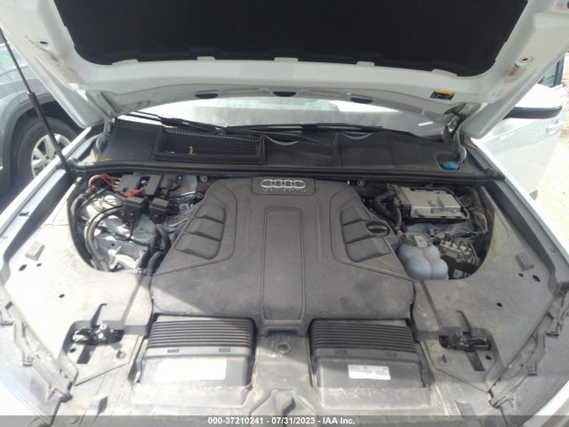 WA1VAAF78JD022183 Audi Q7 Prestige