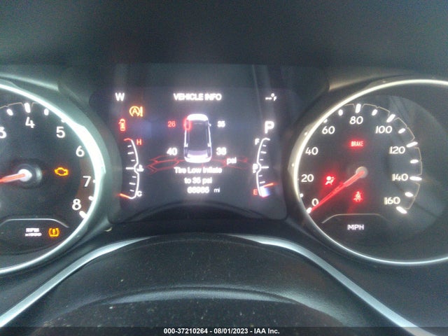 3C4NJDBB9JT153280 Jeep Compass Latitude