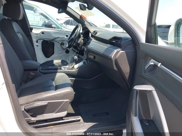 WA1AECF30K1077483 Audi Q3 PREMIUM