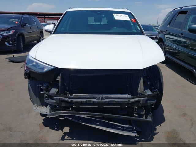 WA1AECF30K1077483 Audi Q3 PREMIUM