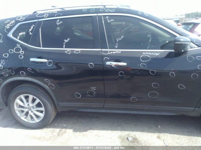 2017 NISSAN ROGUE SV VIN: KNMAT2MV0HP589440