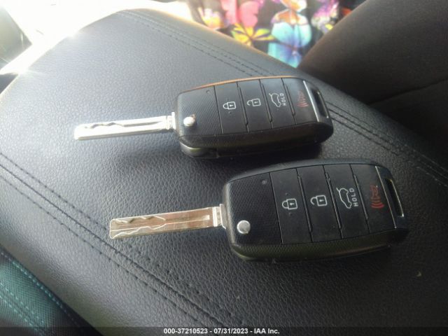 KNDPB3AC7E7643544 KIA Sportage Lx