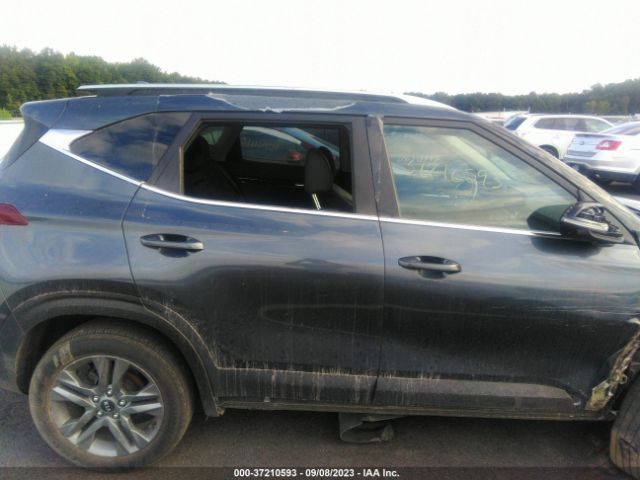 KNDEU2AA5M7044974 KIA SELTOS S