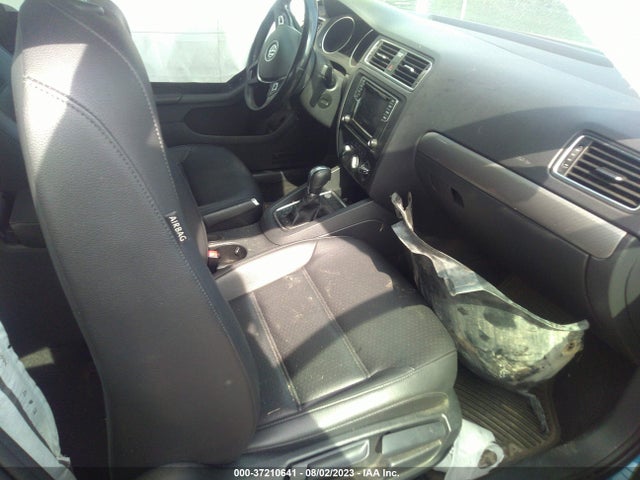 3VWDB7AJ4HM397200 Volkswagen Jetta 1.4t Se