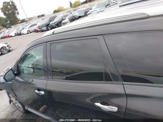 5N1AR2MN6FC659389 Nissan Pathfinder S