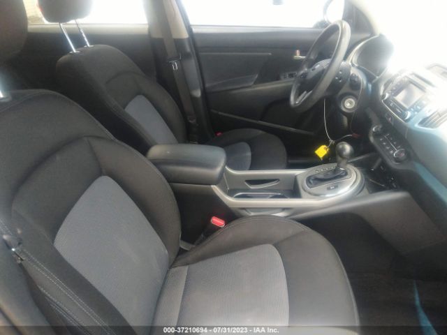 KNDPBCACXF7758124 KIA Sportage Lx