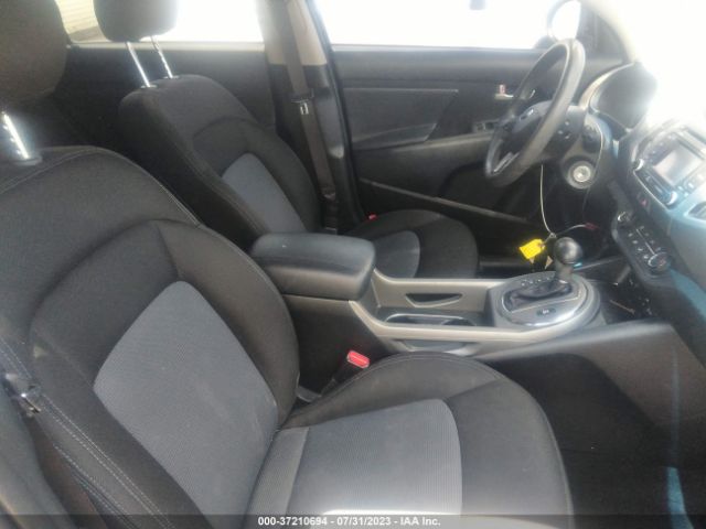 KNDPBCACXF7758124 KIA Sportage Lx