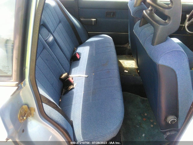1989 VOLVO 244 DL/GL VIN: YV1AX8847K1350965