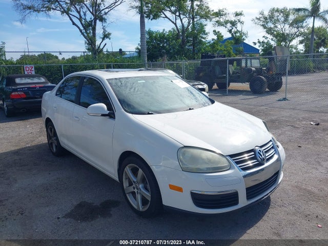 2009 VOLKSWAGEN JETTA SEDAN SE VIN: 3VWRM71K69M149685