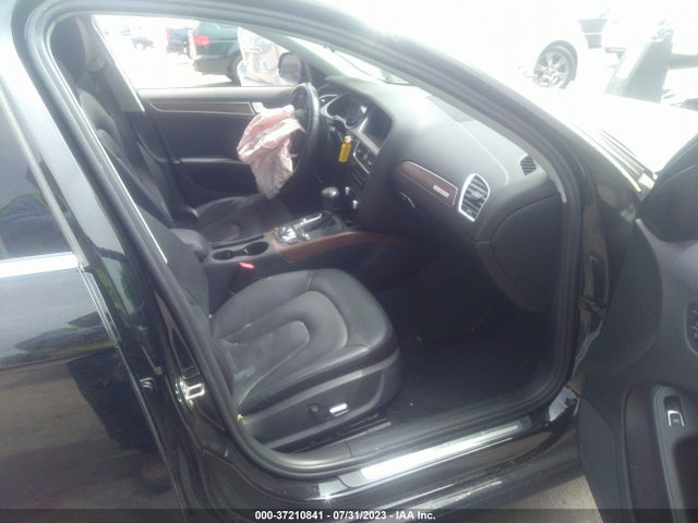 WAUFFAFL1EN042832 Audi A4 Premium Plus